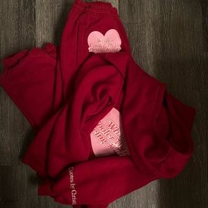 NEW The Happy Camp3r Sweatsuit